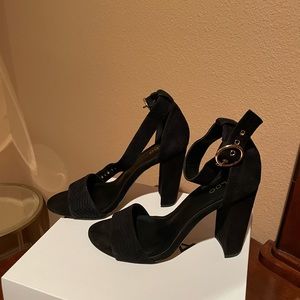 Aldo Black Suede Minulio Size 10